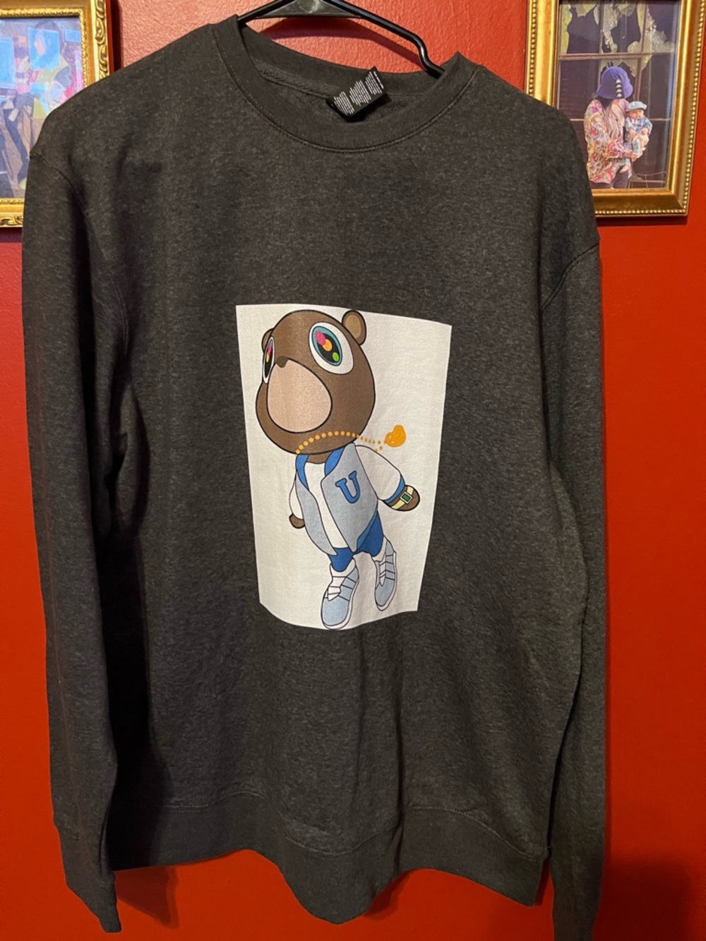 Men's Dark Gray Crewneck Sweatshirt with Bear Graphic